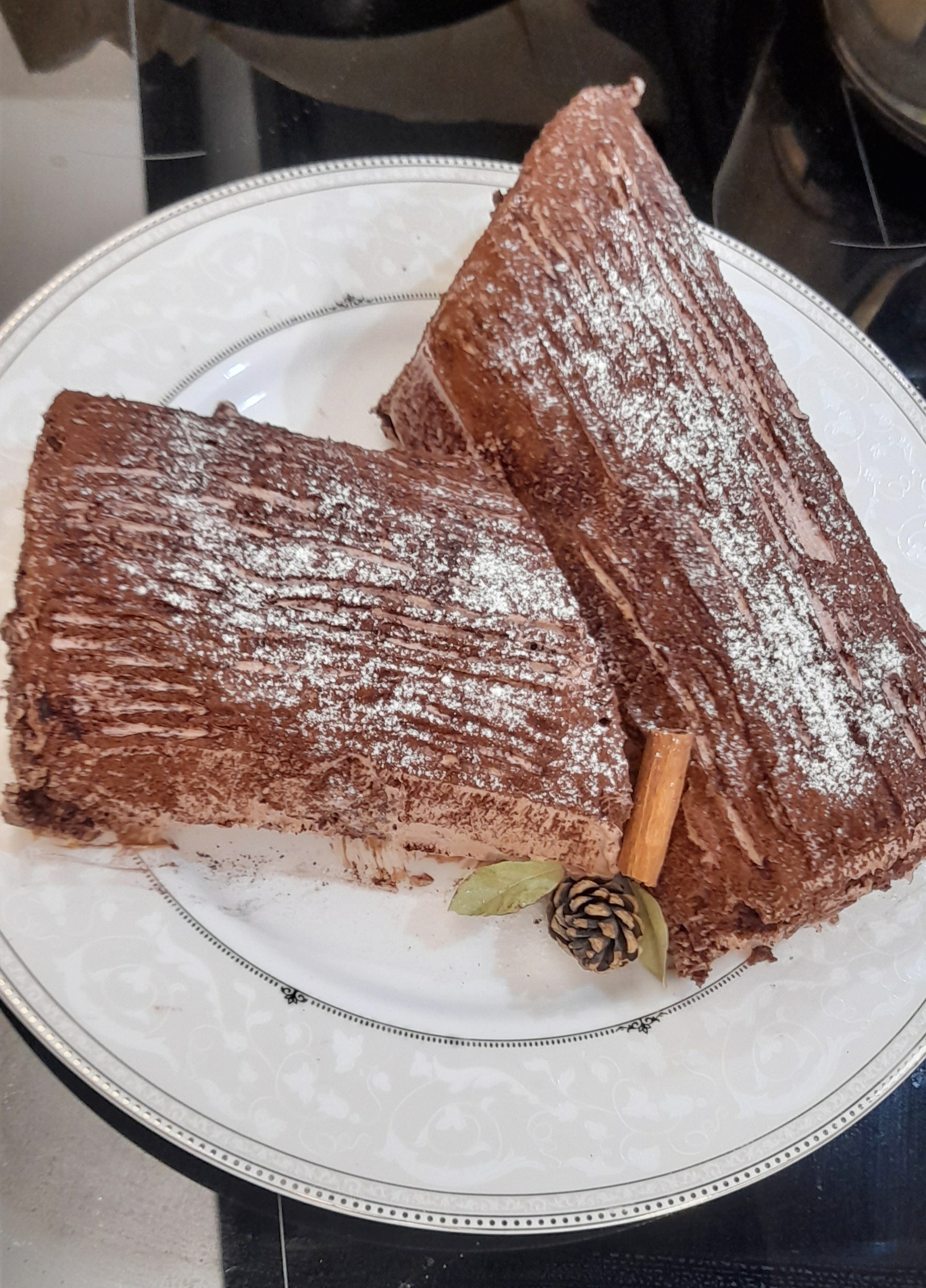 Kütük pasta
